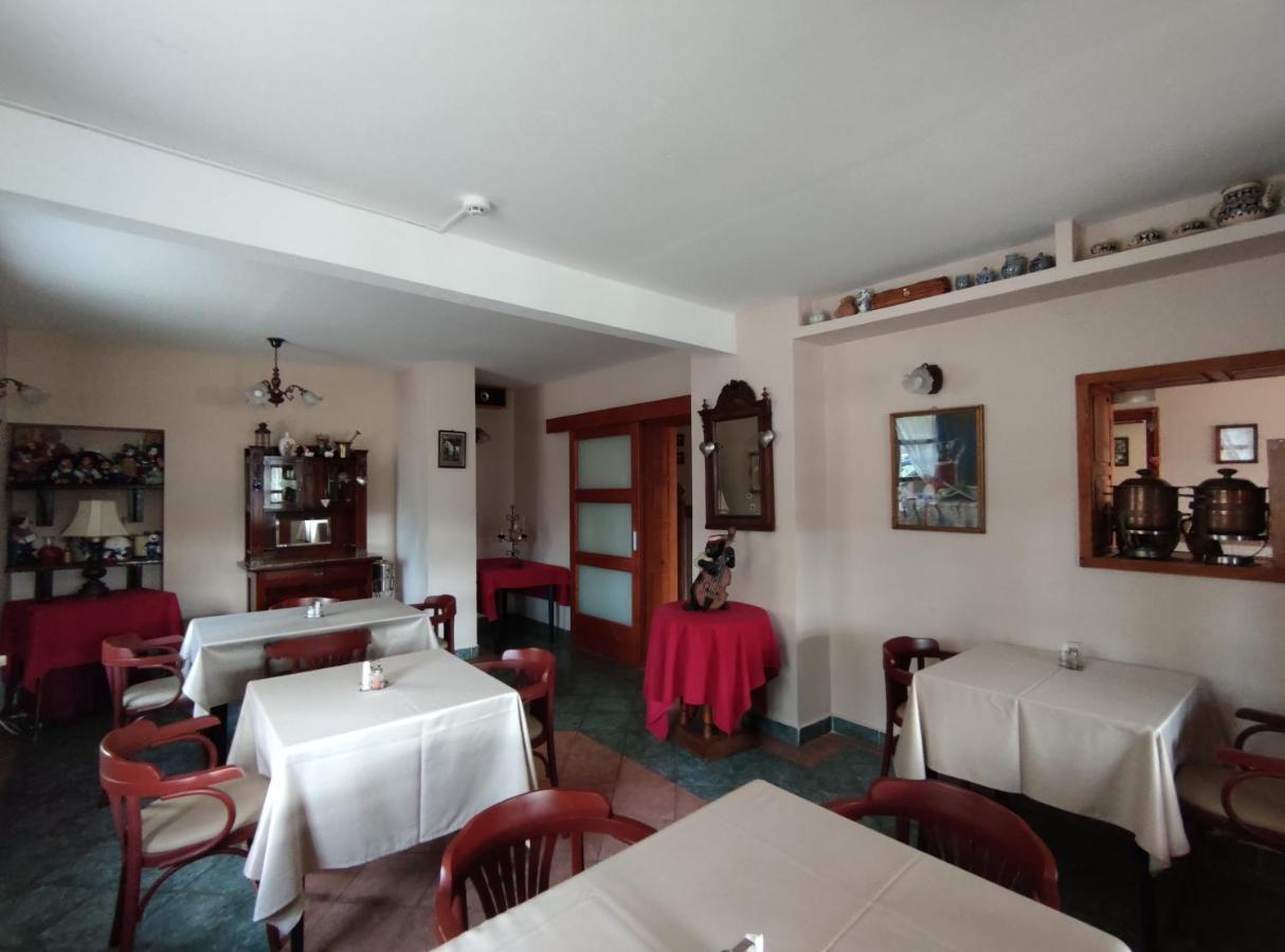 Fortuna Hotel Miskolc Exterior foto